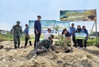Pelindo Regional 2 Banten perkuat komitmen lingkungan dan menghijaukan Cikerai dengan menanam 500 bibit pohon, dalam mendukung TMMD ke-125 dan memperingati Hari Lingkungan Hidup Sedunia.