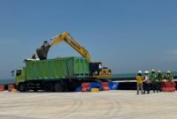 Sukses Lakukan Bongkar Perdana, Pelindo Siap Gerakkan Industri melalui Terminal Batang.