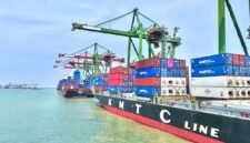 Kinerja tiga terminal, yakni TPK Teluk Lamong, TPK Nilam, dan TPK Berlian, terus meningkat seiring bertambahnya layanan pelayaran internasional dan menguatnya distribusi domestik